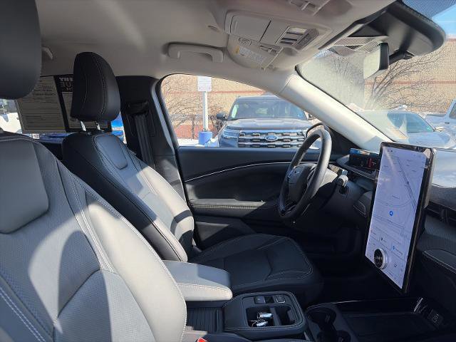 Certified 2025 Ford Mustang Mach-E Premium image 35