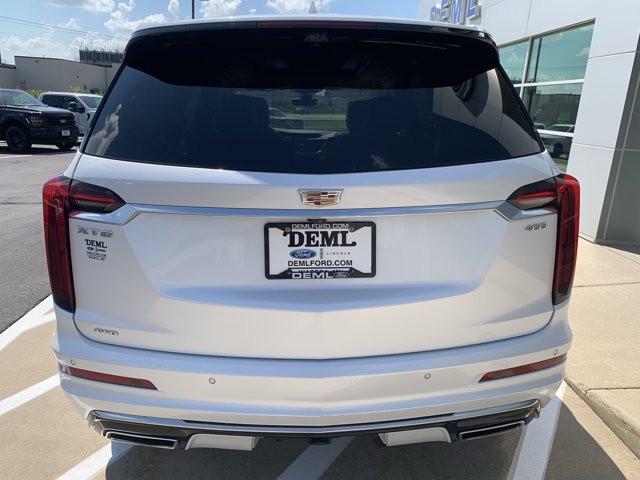 Used 2022 Cadillac XT6 Premium Luxury w/ Platinum Package AWD/4WD image 7