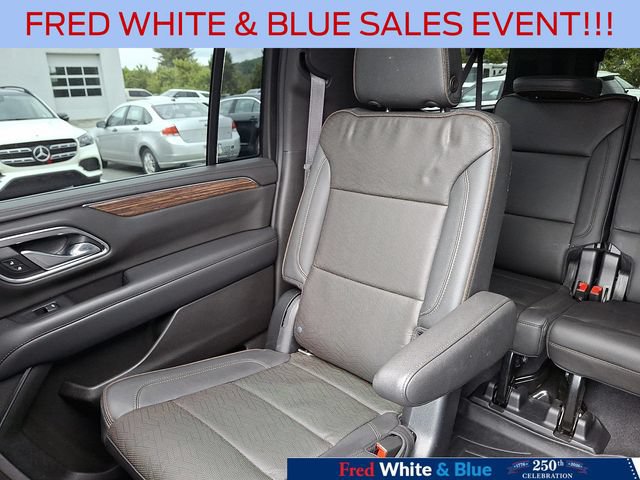 Used 2021 Chevrolet Suburban High Country AWD/4WD image 18