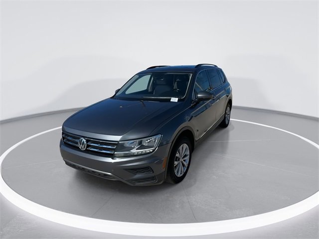 Used 2018 Volkswagen Tiguan SE w/ Panoramic Sunroof Package image 11