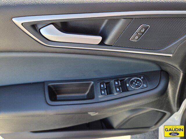 Certified 2024 Ford Edge SEL w/ Sport Appearance Package AWD/4WD image 18