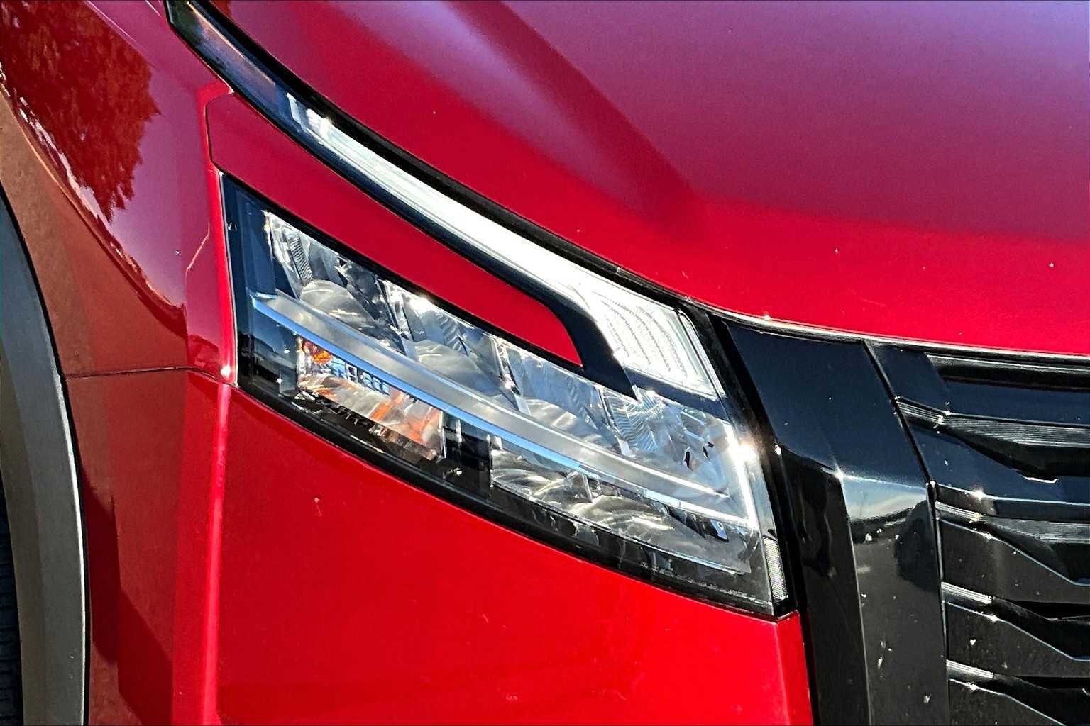 Used 2023 Nissan Pathfinder SL w/ SL Premium Package image 27