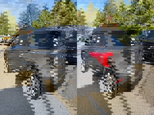 Certified 2023 Ford Explorer XLT w/ Equipment Group 202A image 3