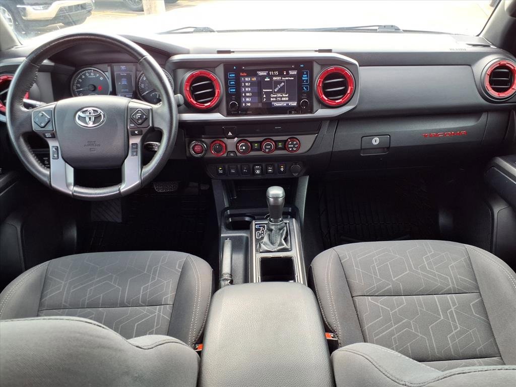 Used 2019 Toyota Tacoma TRD Sport w/ Technology Package image 9