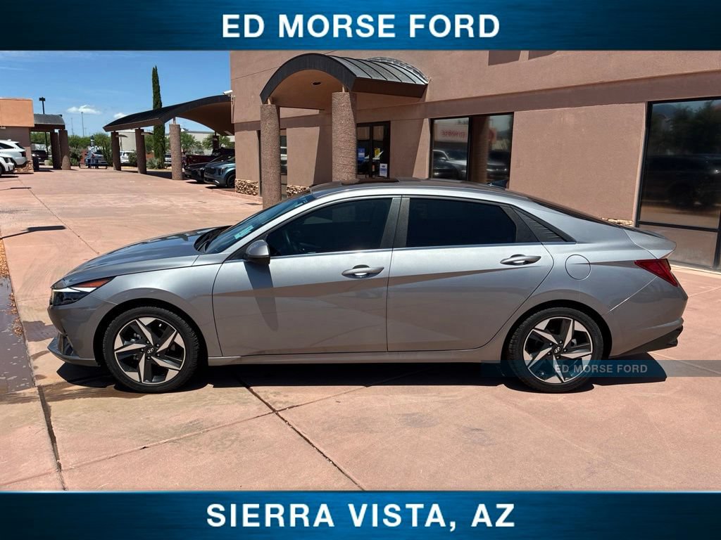 Used 2023 Hyundai Elantra Limited FWD image 6