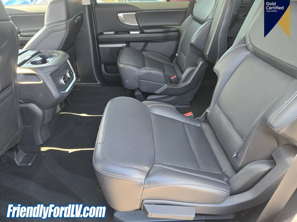 Certified 2025 Ford Expedition Platinum AWD/4WD image 13
