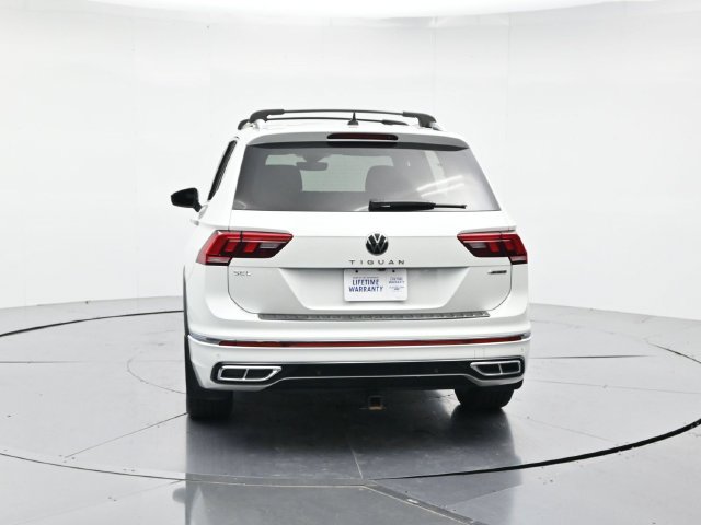 Used 2023 Volkswagen Tiguan SEL R-Line AWD/4WD image 8