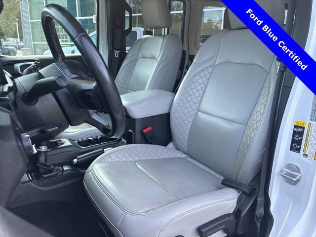 Used 2022 Jeep Wrangler Unlimited Sahara image 9