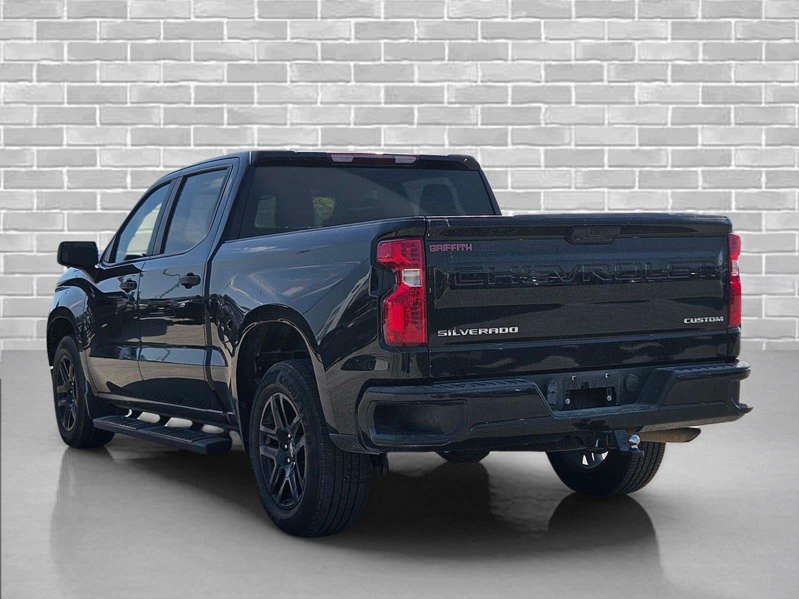 Used 2023 Chevrolet Silverado 1500 Custom w/ LPO, Dark Essentials Package RWD image 7