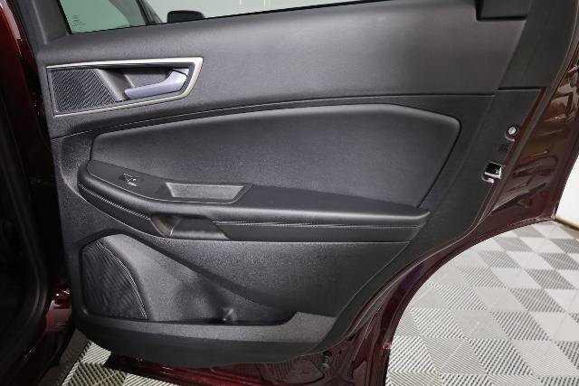 Certified 2024 Ford Edge SEL w/ Convenience Package AWD/4WD image 34