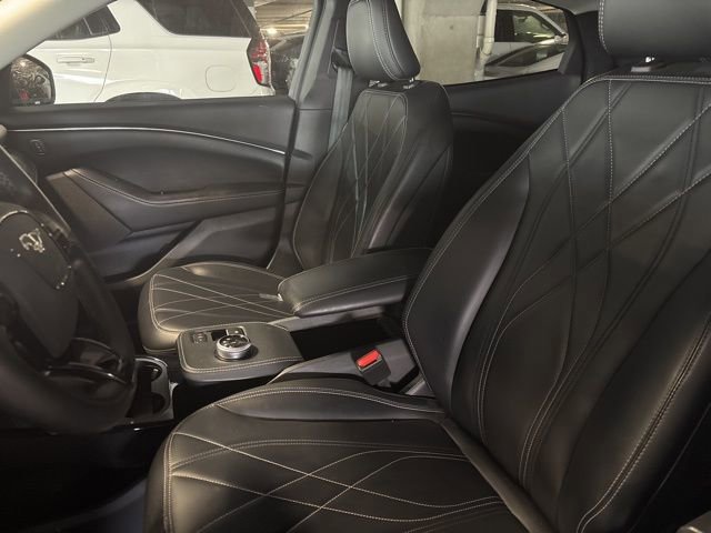 Certified 2022 Ford Mustang Mach-E Select image 5