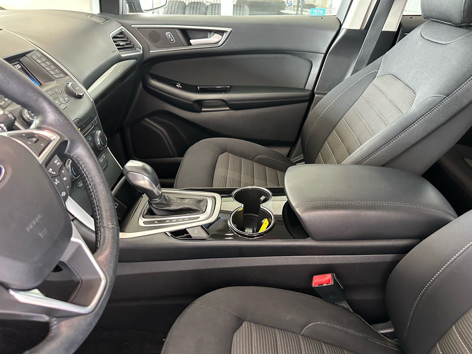 Certified 2017 Ford Edge SEL w/ Class II Trailer Tow Package FWD image 16