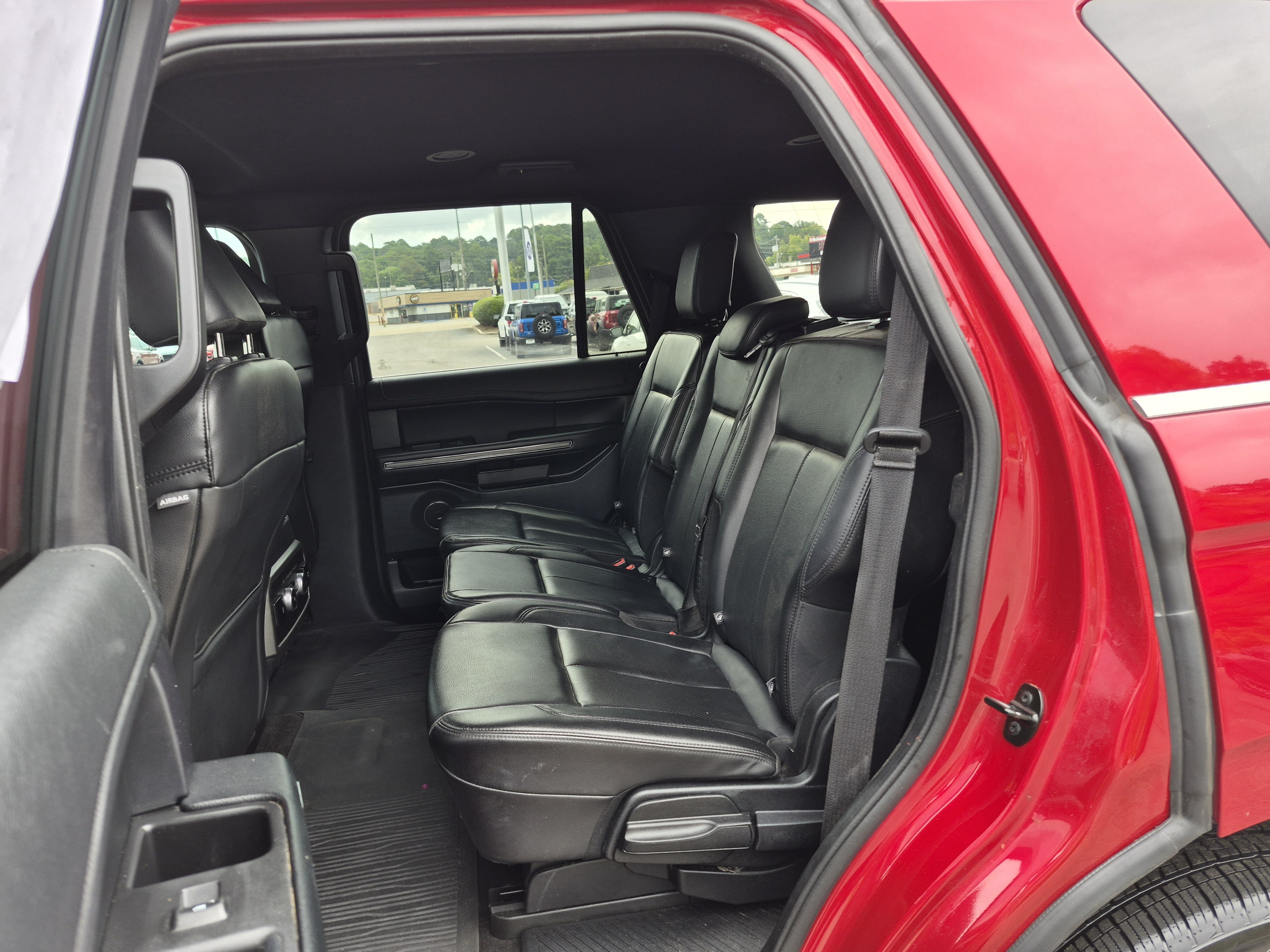 Certified 2021 Ford Expedition XLT RWD image 14
