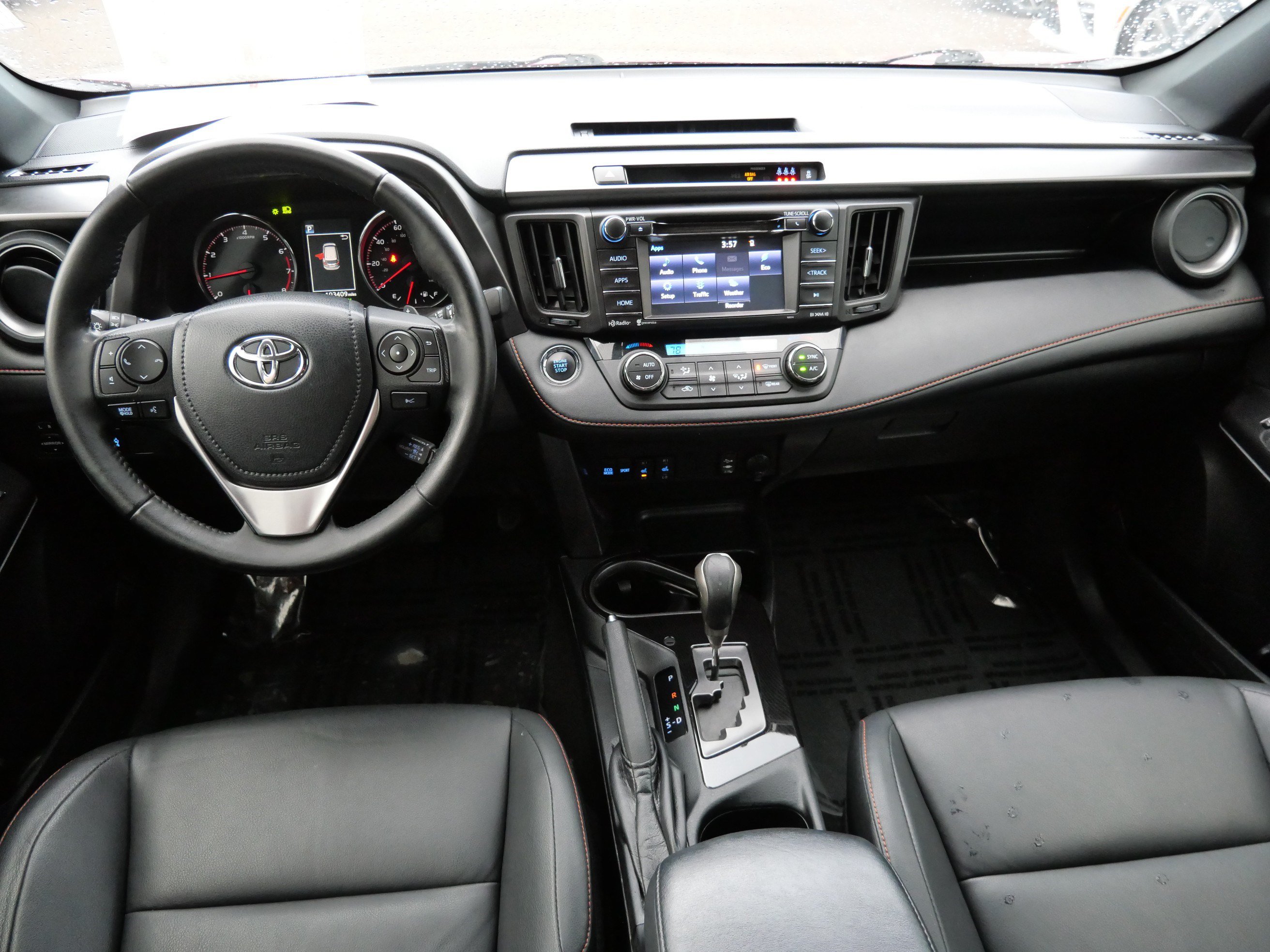 Used 2017 Toyota RAV4 SE w/ Power Special Value Package AWD/4WD image 10