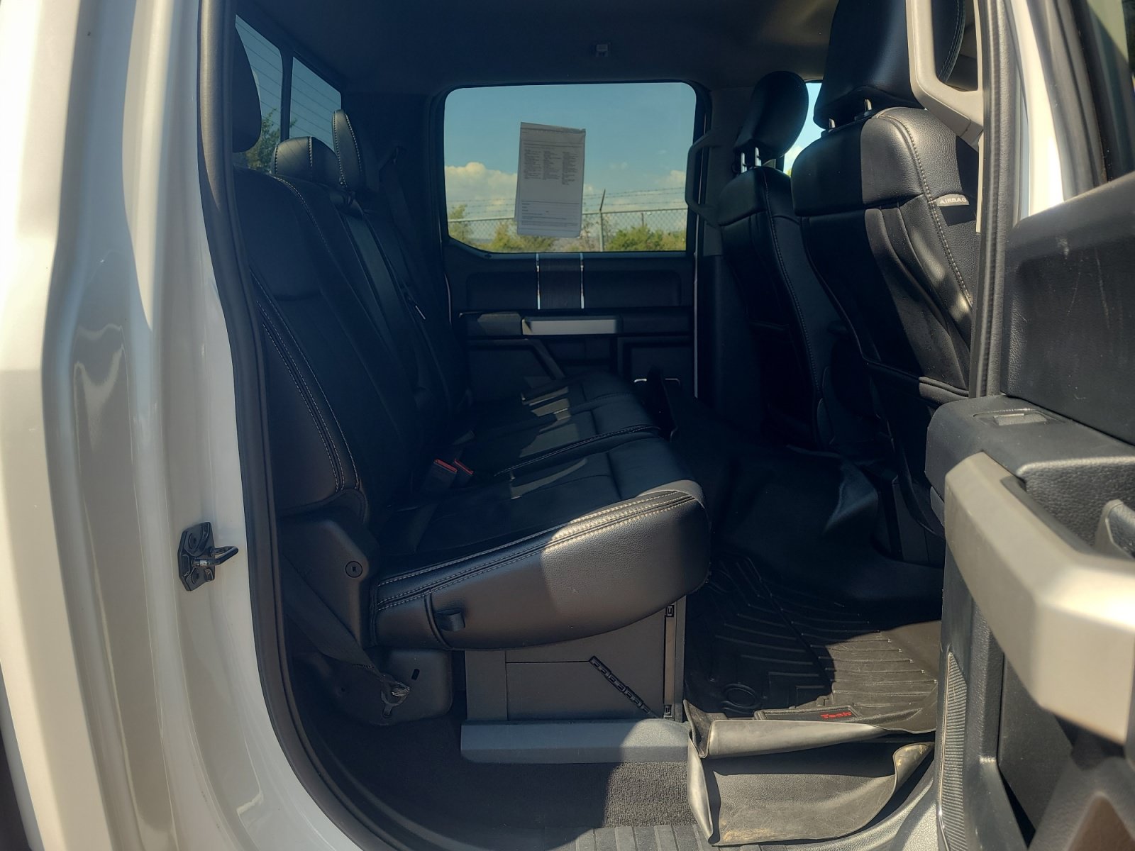 Certified 2020 Ford F350 Lariat w/ Lariat Value Package AWD/4WD image 18