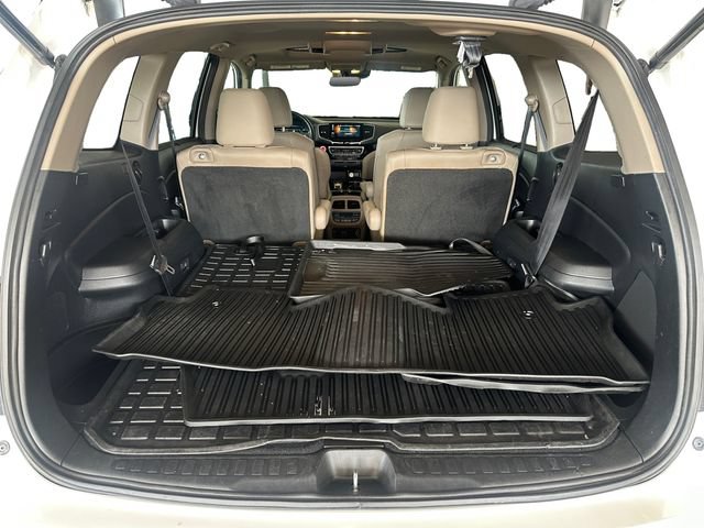 Used 2021 Honda Pilot Touring image 19