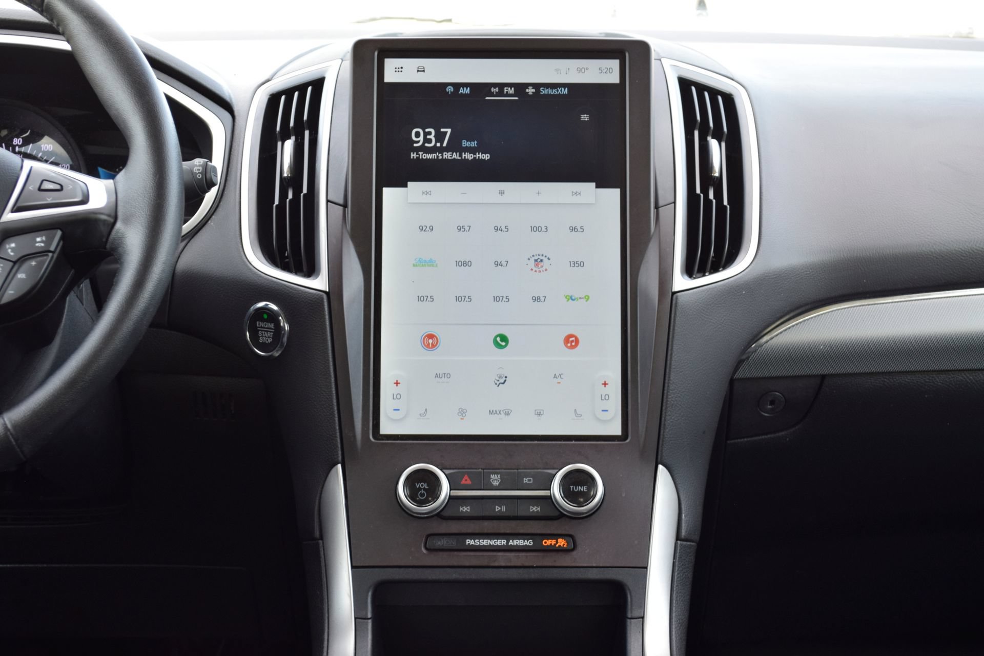 Certified 2021 Ford Edge SEL w/ Convenience Package FWD image 9