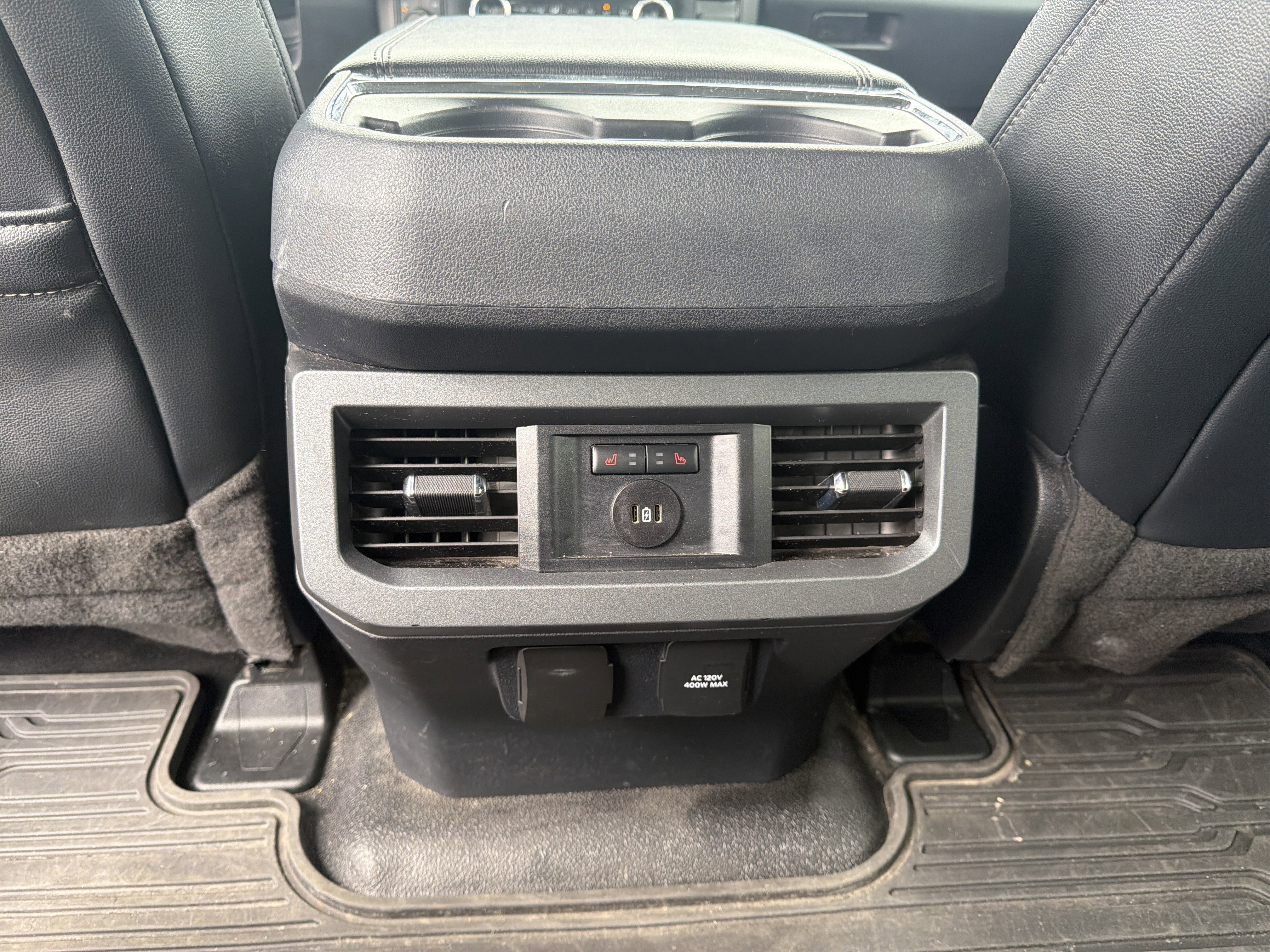 Certified 2023 Ford F250 Lariat w/ Sport Appearance Package AWD/4WD image 38