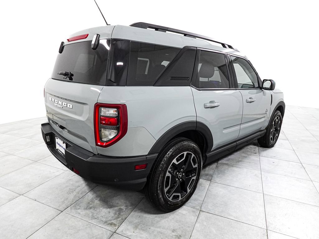 Certified 2023 Ford Bronco Sport Outer Banks w/ Tech Package AWD/4WD image 6