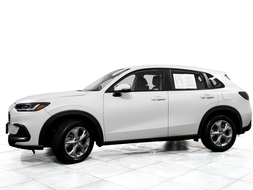 Used 2024 Honda HR-V LX image 4
