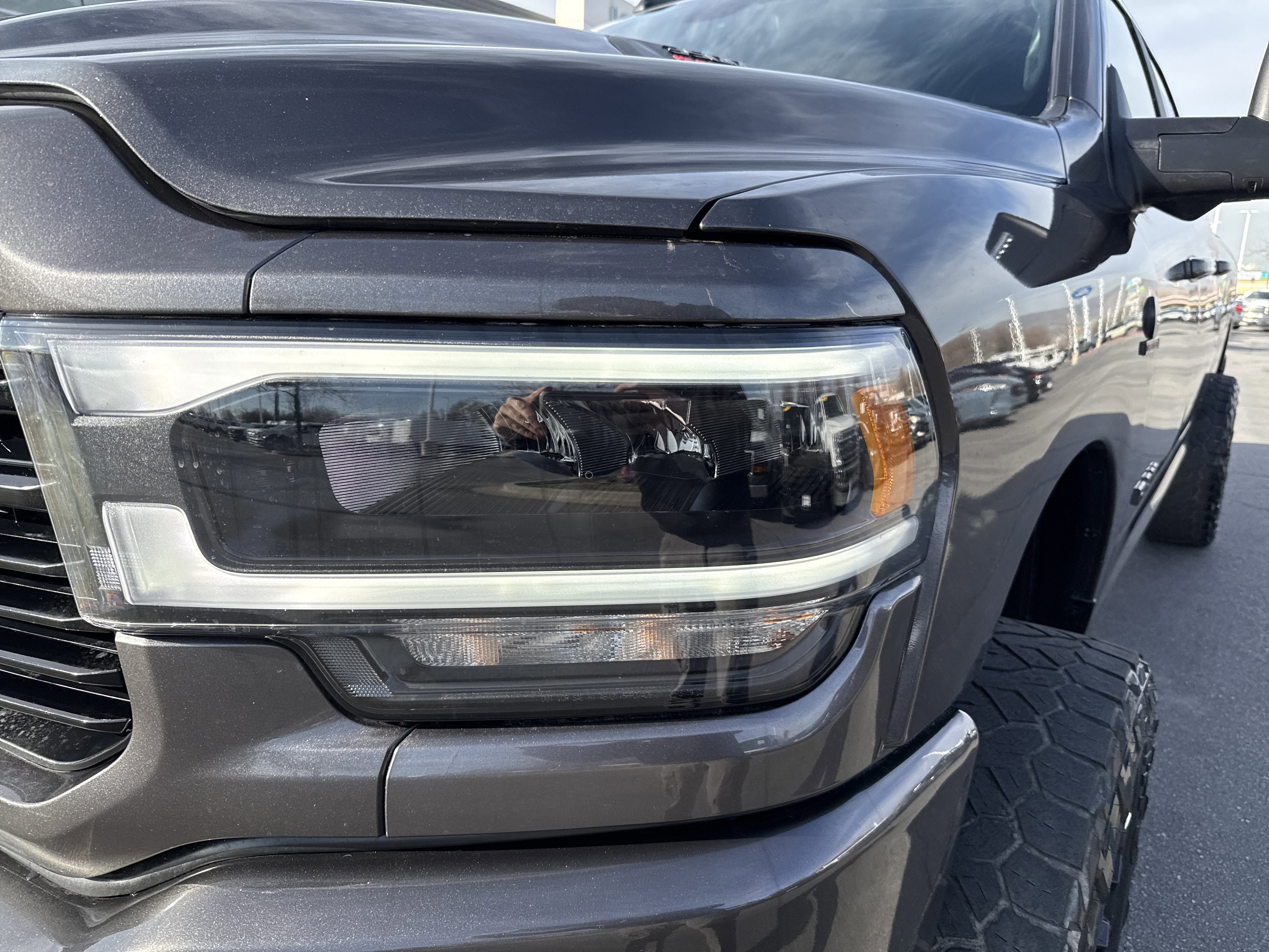 Used 2023 RAM 3500 Laramie image 13