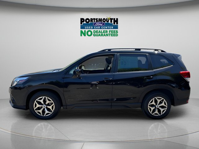 Used 2023 Subaru Forester Premium AWD/4WD image 2