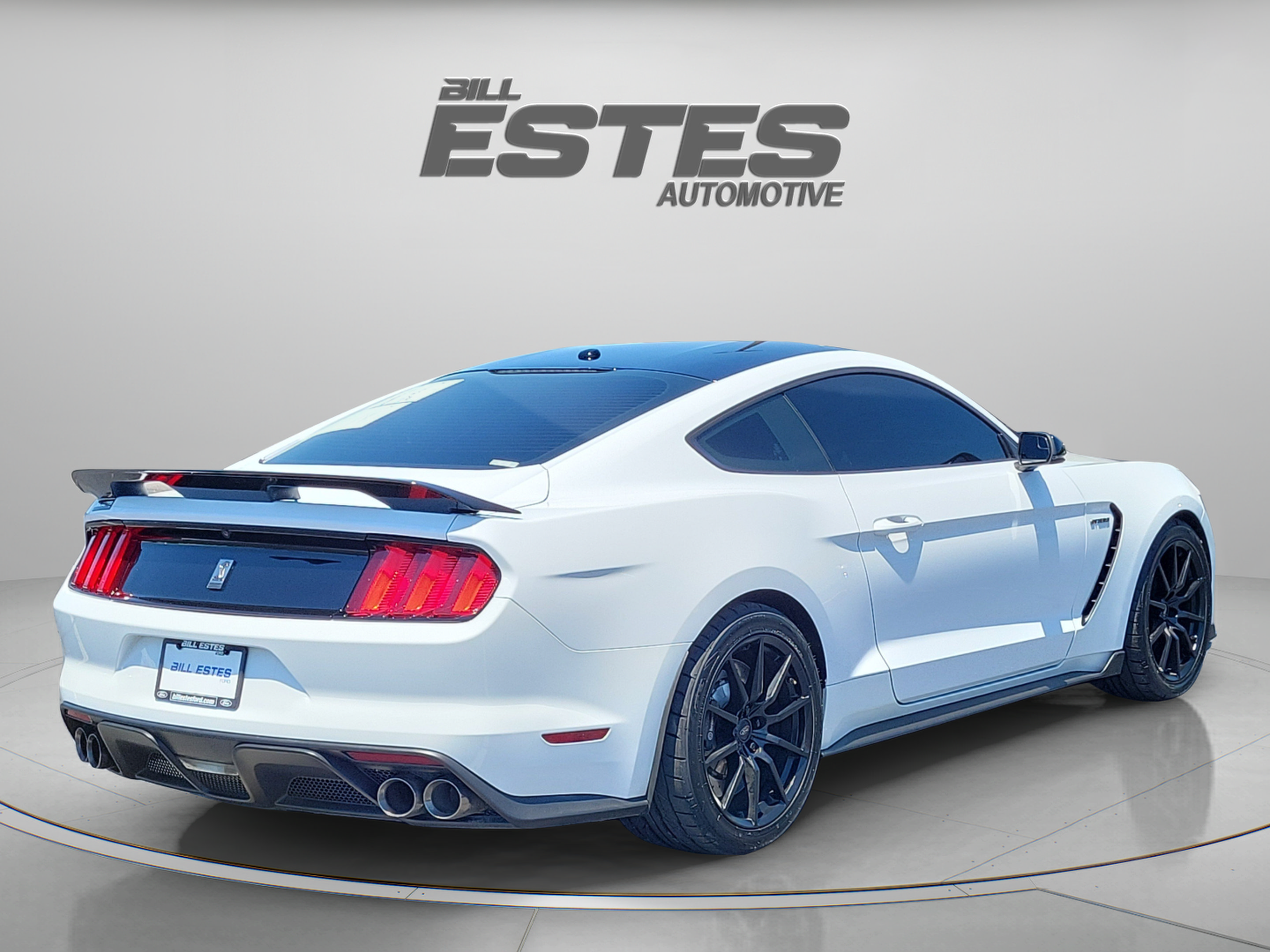 Certified 2017 Ford Mustang Shelby GT350 RWD image 4