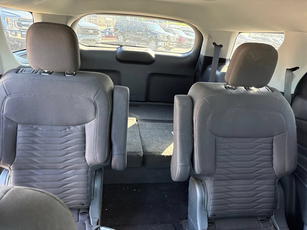 Certified 2020 Ford Explorer XLT w/ Comfort Package AWD/4WD image 9
