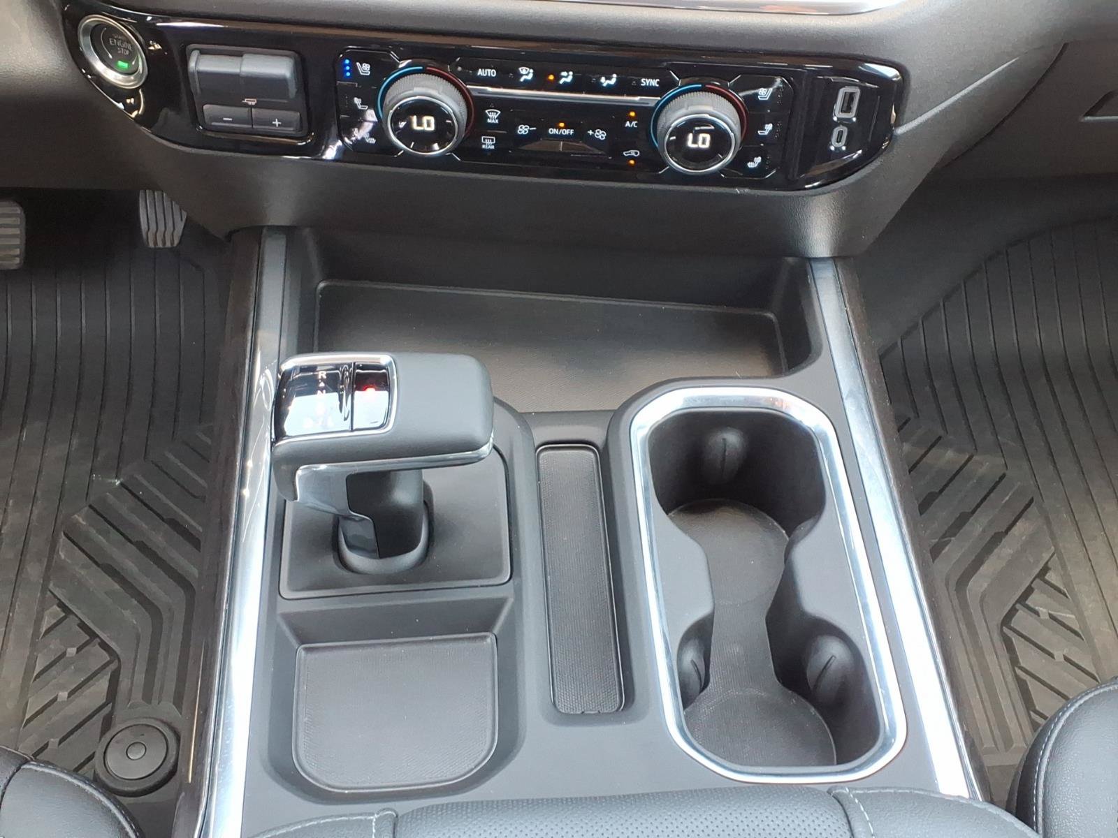 Used 2024 Chevrolet Silverado 1500 LTZ AWD/4WD image 13