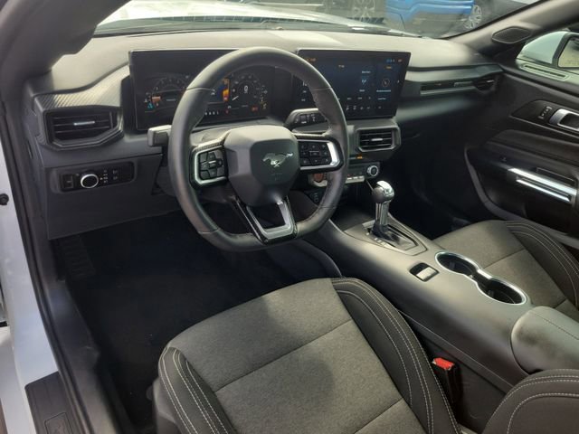 Certified 2025 Ford Mustang Coupe image 14