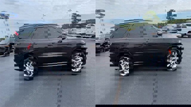 Used 2024 Dodge Durango GT image 8