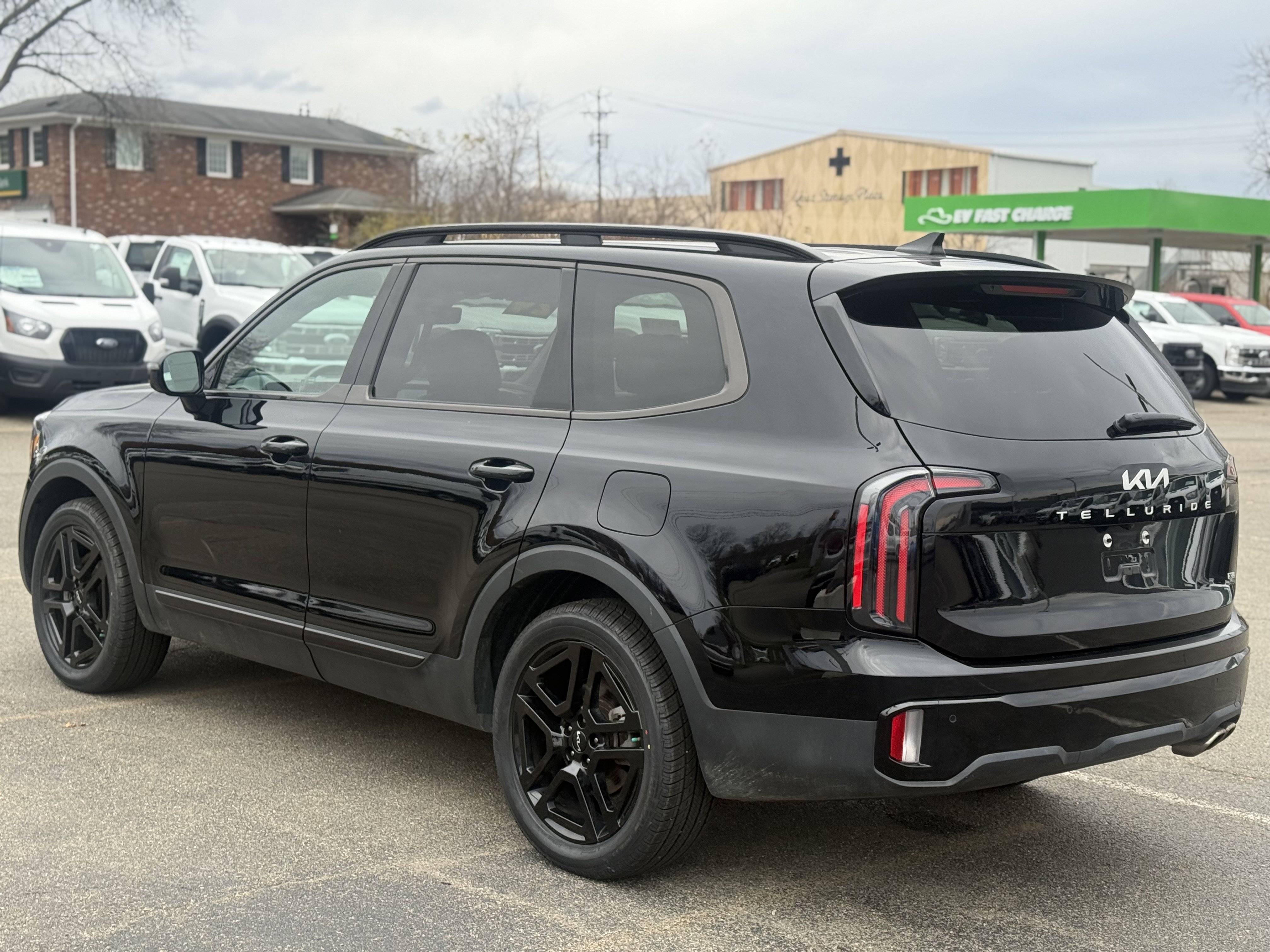 Used 2024 Kia Telluride SX Prestige X-Line image 4