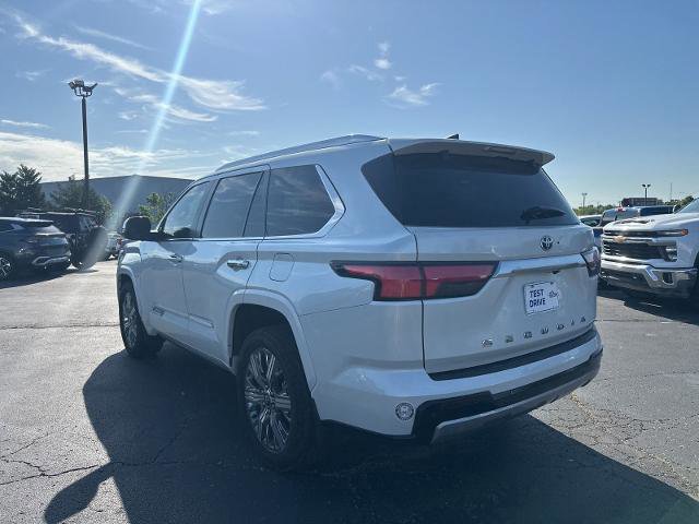 Used 2025 Toyota Sequoia Capstone AWD/4WD image 5