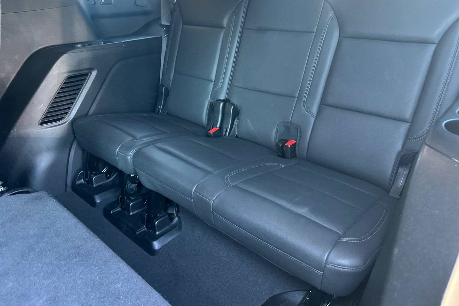 Used 2024 Chevrolet Tahoe LT AWD/4WD image 14