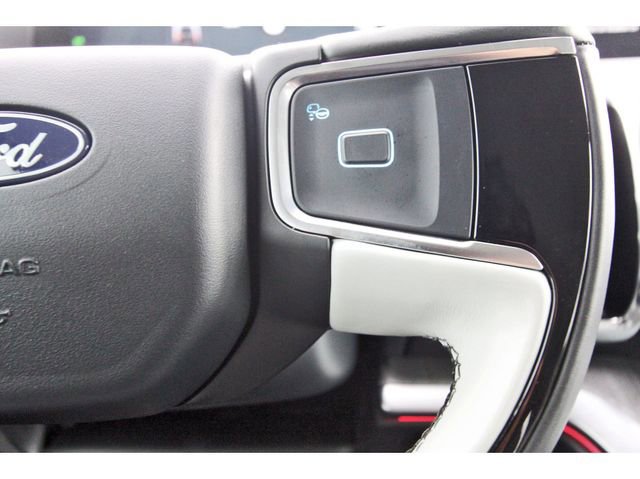 Certified 2025 Ford Expedition Max Platinum w/ Platinum Ultimate Package image 19