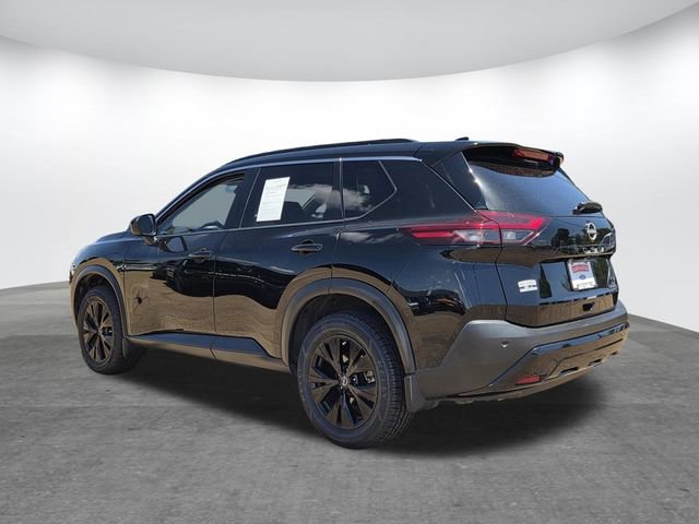 Used 2023 Nissan Rogue SV w/ SV Premium B Package FWD image 6