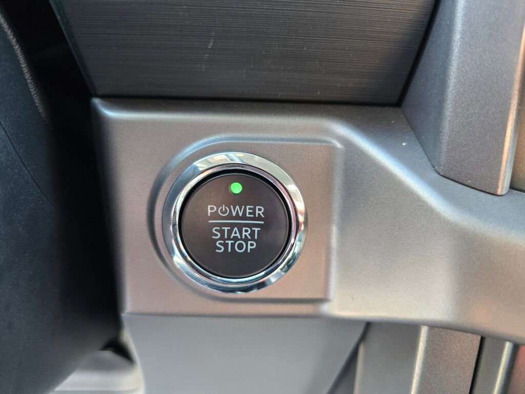 Certified 2025 Ford F150 Lightning XLT image 21