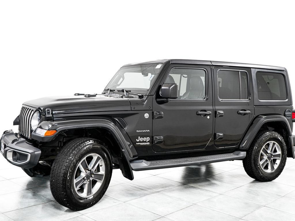 Used 2020 Jeep Wrangler Unlimited Sahara w/ Dual Top Group AWD/4WD image 4