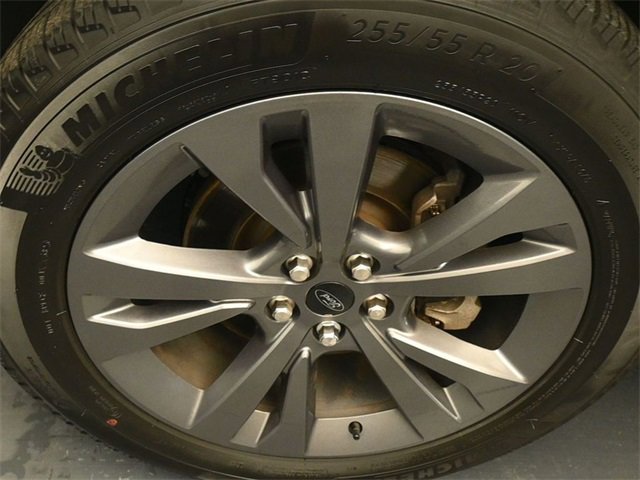 Certified 2023 Ford Explorer XLT w/ Equipment Group 202A image 16