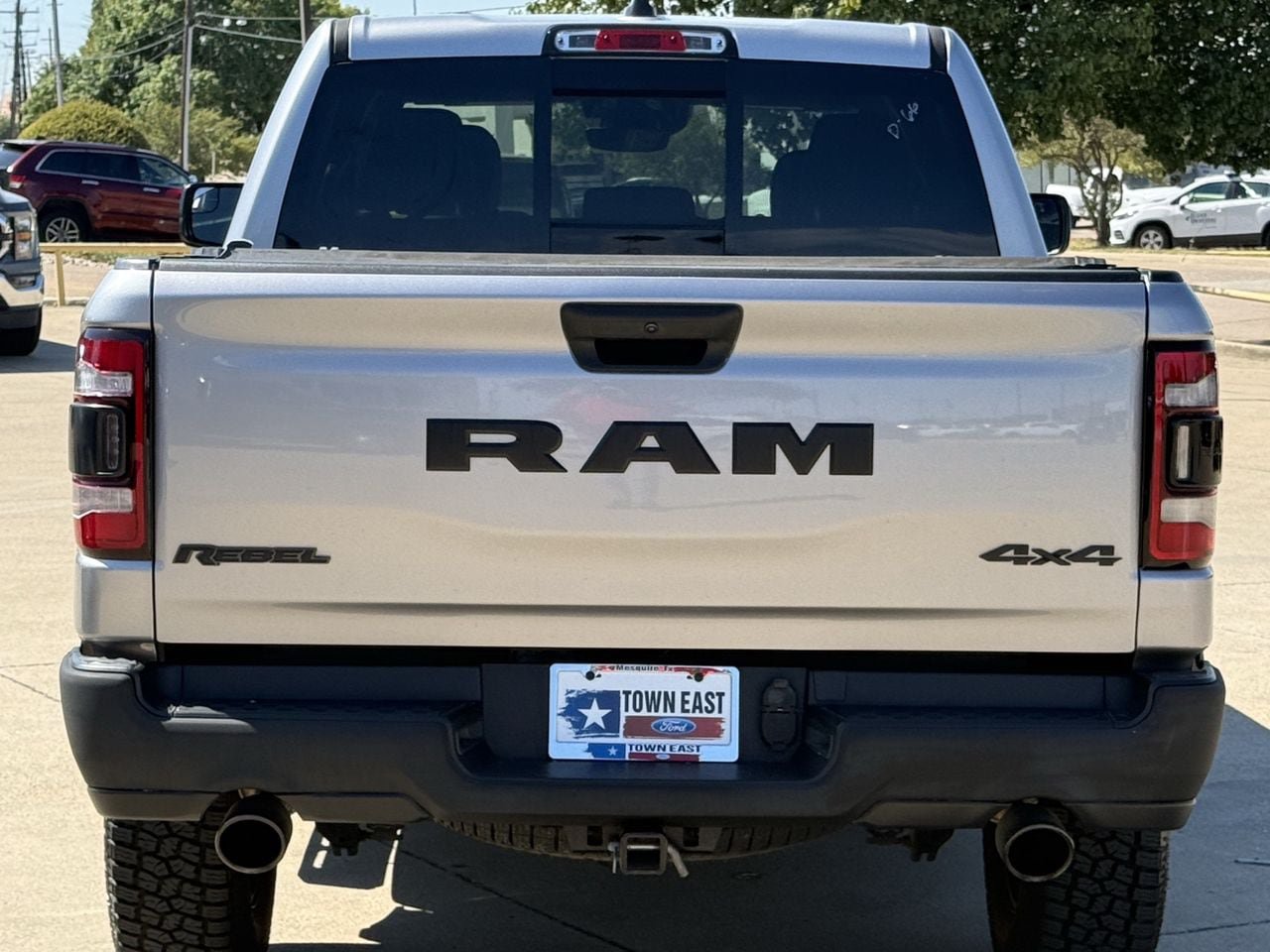 Used 2021 RAM 1500 Rebel AWD/4WD image 6