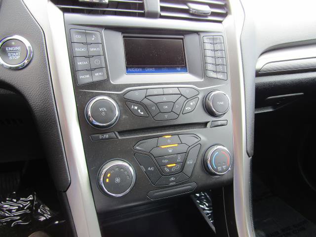 Certified 2018 Ford Fusion SE FWD image 19