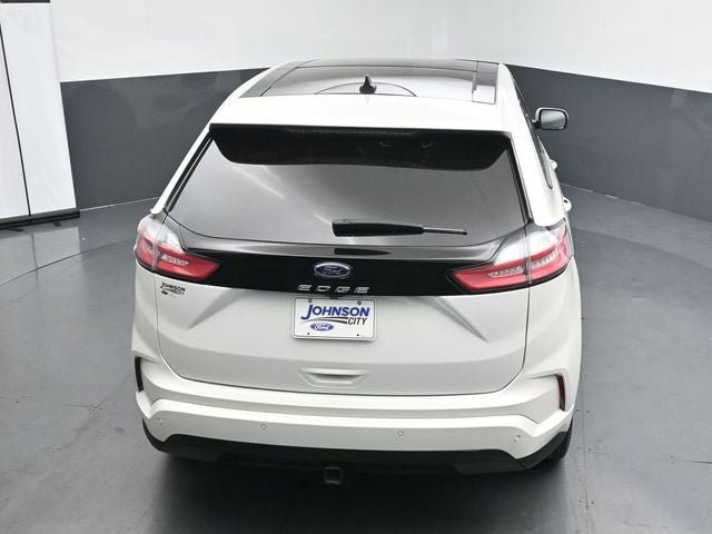 Certified 2024 Ford Edge ST-Line w/ Class II Trailer Tow Package AWD/4WD image 25