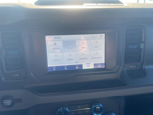 Certified 2022 Ford Bronco Black Diamond image 11