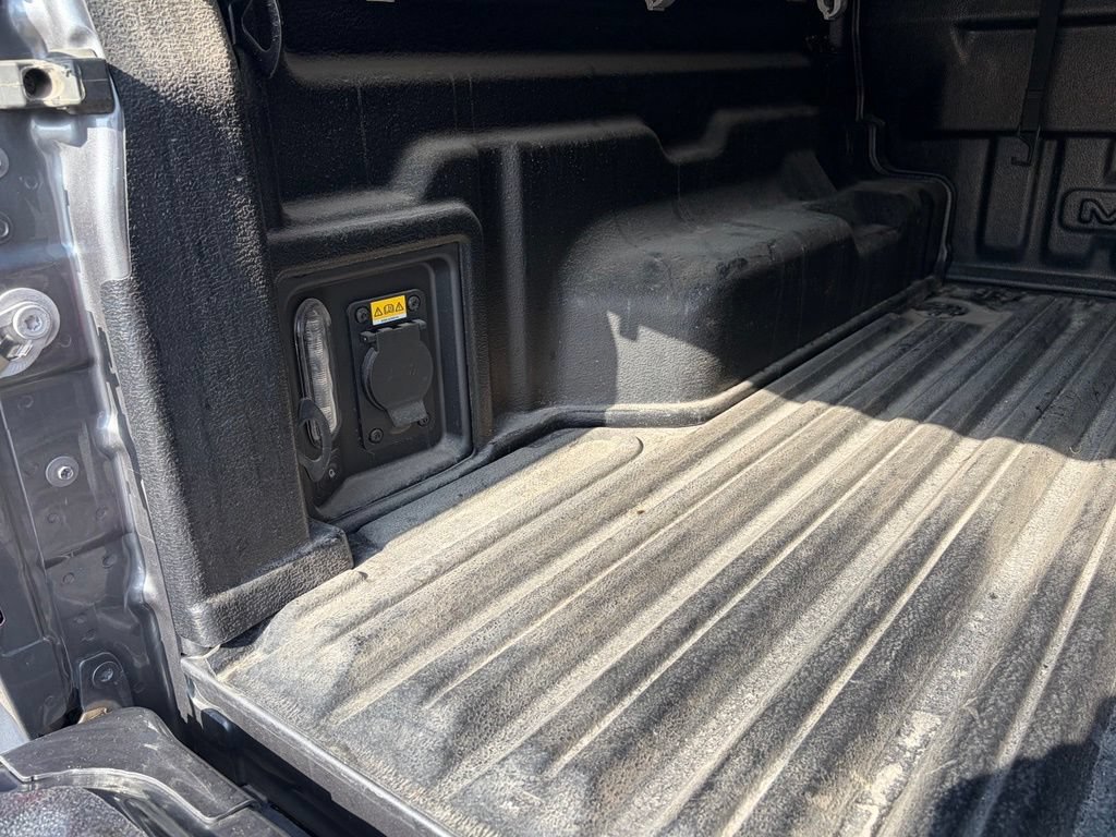 Certified 2024 Ford Maverick XLT w/ XLT Luxury Package AWD/4WD image 19