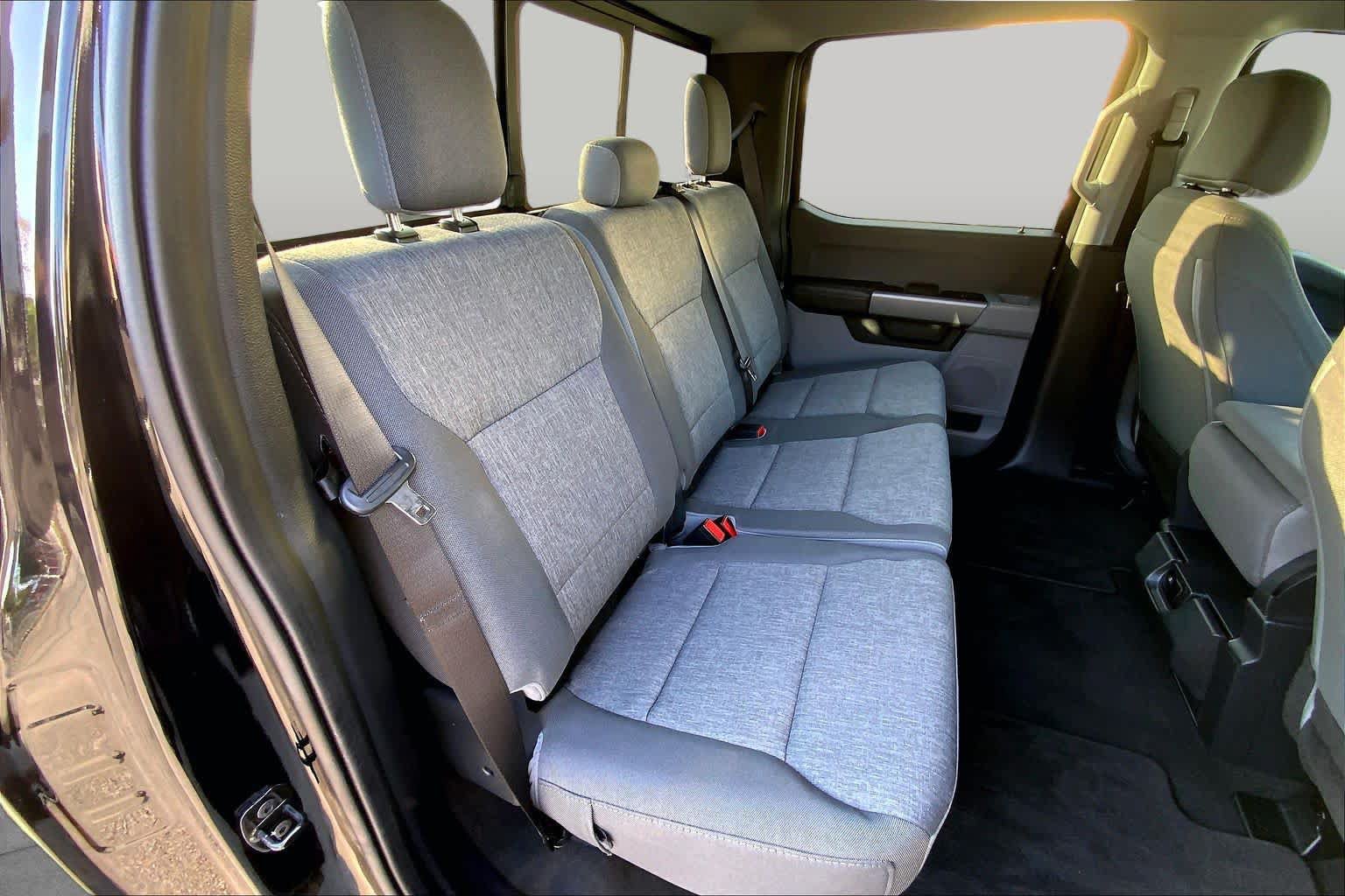 Certified 2024 Ford F250 XL w/ STX Appearance Package AWD/4WD image 20