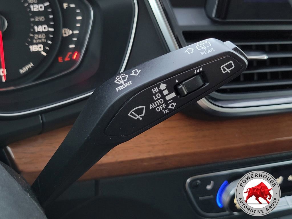 Used 2021 Audi Q5 2.0T Premium AWD/4WD image 32