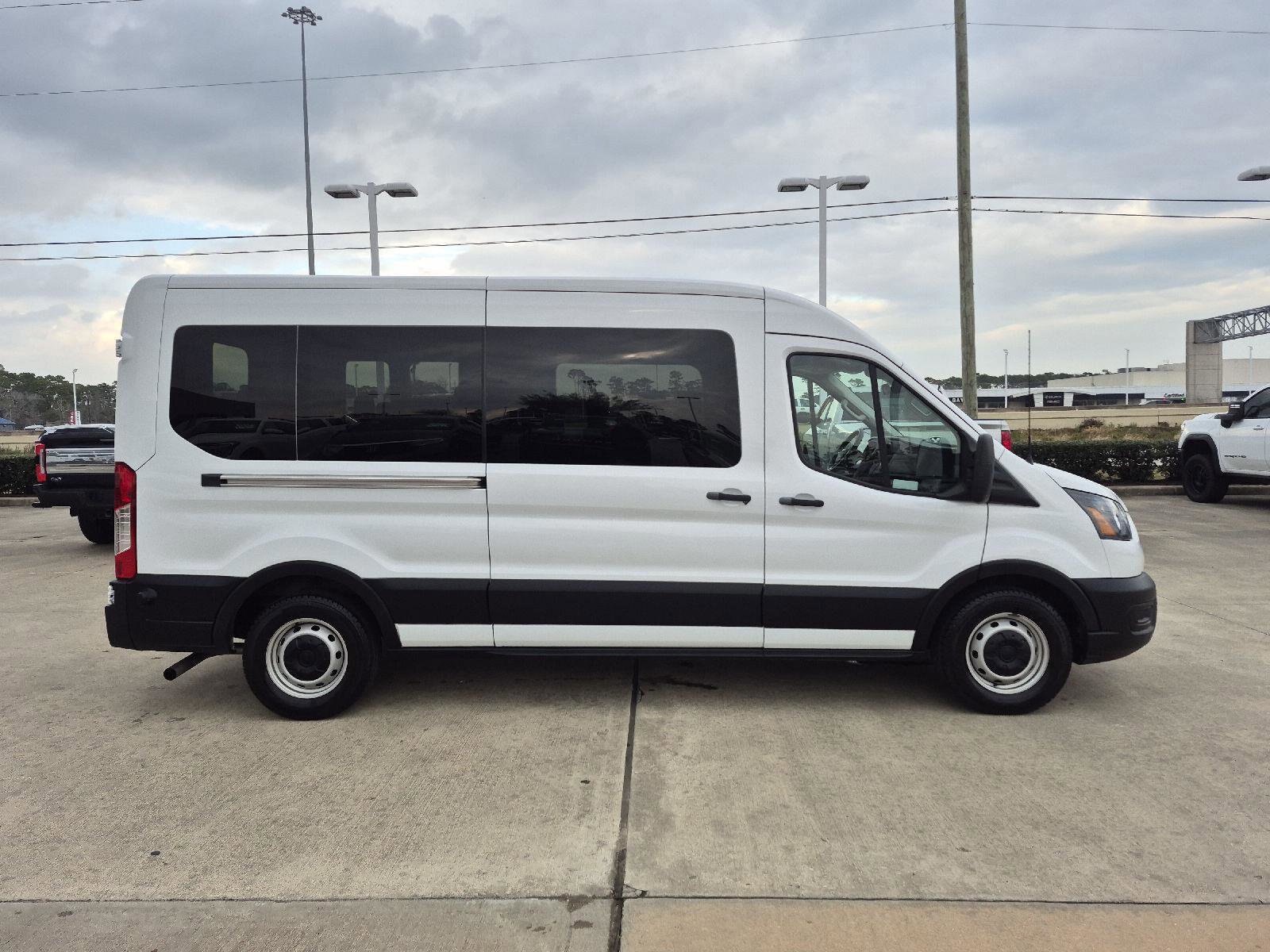 Certified 2024 Ford Transit 350 XL image 5