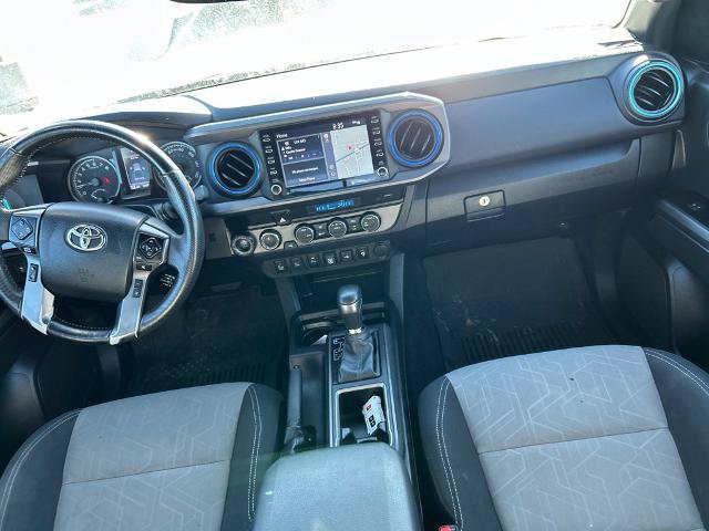 Used 2023 Toyota Tacoma TRD Off-Road w/ Technology Package AWD/4WD image 18