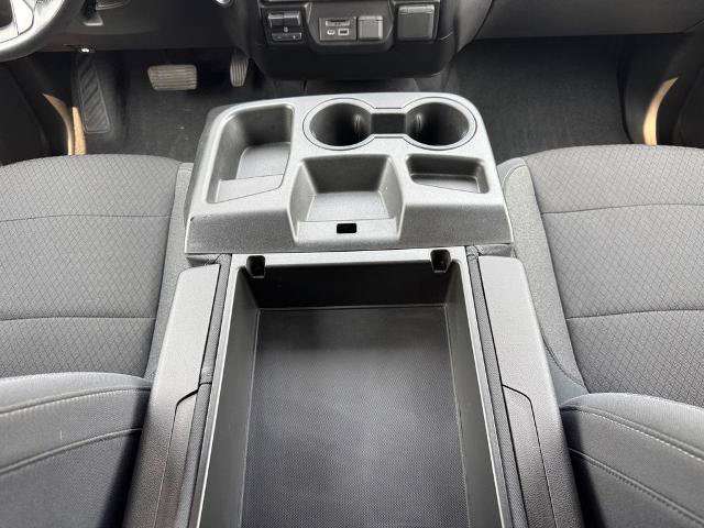 Used 2020 Chevrolet Silverado 1500 LT w/ All-Star Edition AWD/4WD image 17