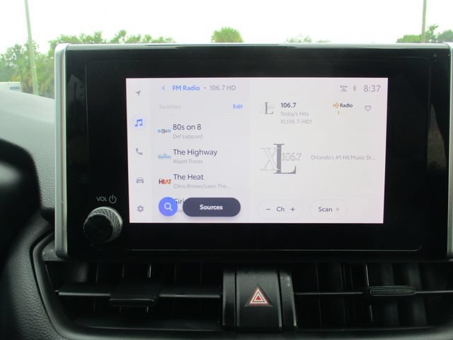 Used 2024 Toyota RAV4 XLE FWD image 17